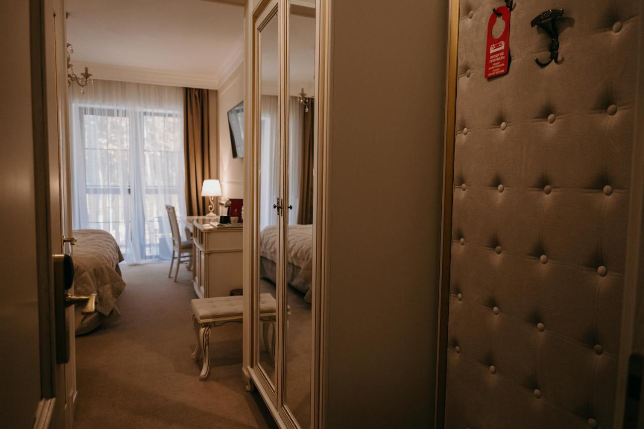 Zastava Uman Hotel Dmytrushky Ngoại thất bức ảnh
