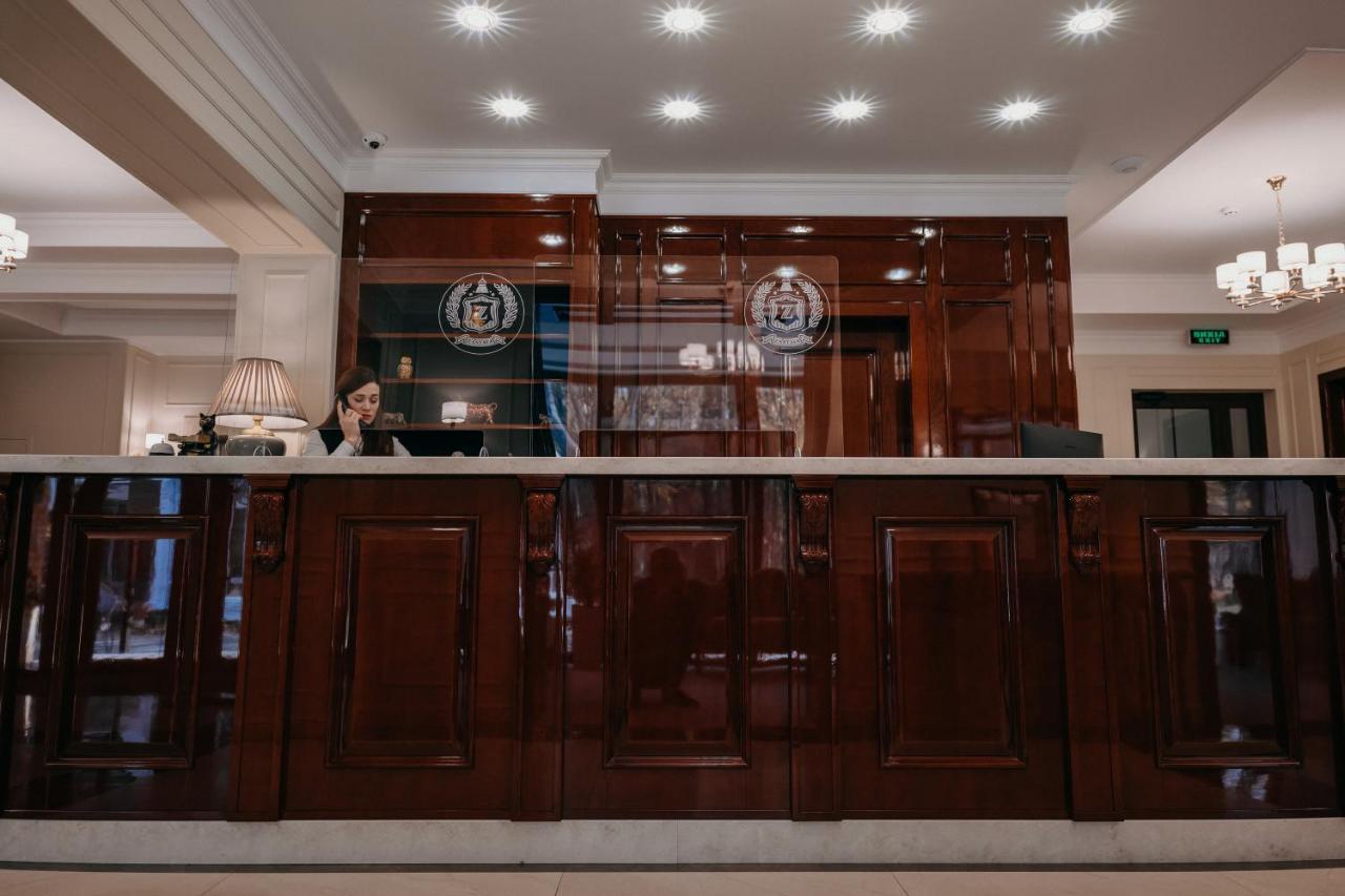 Zastava Uman Hotel Dmytrushky Ngoại thất bức ảnh