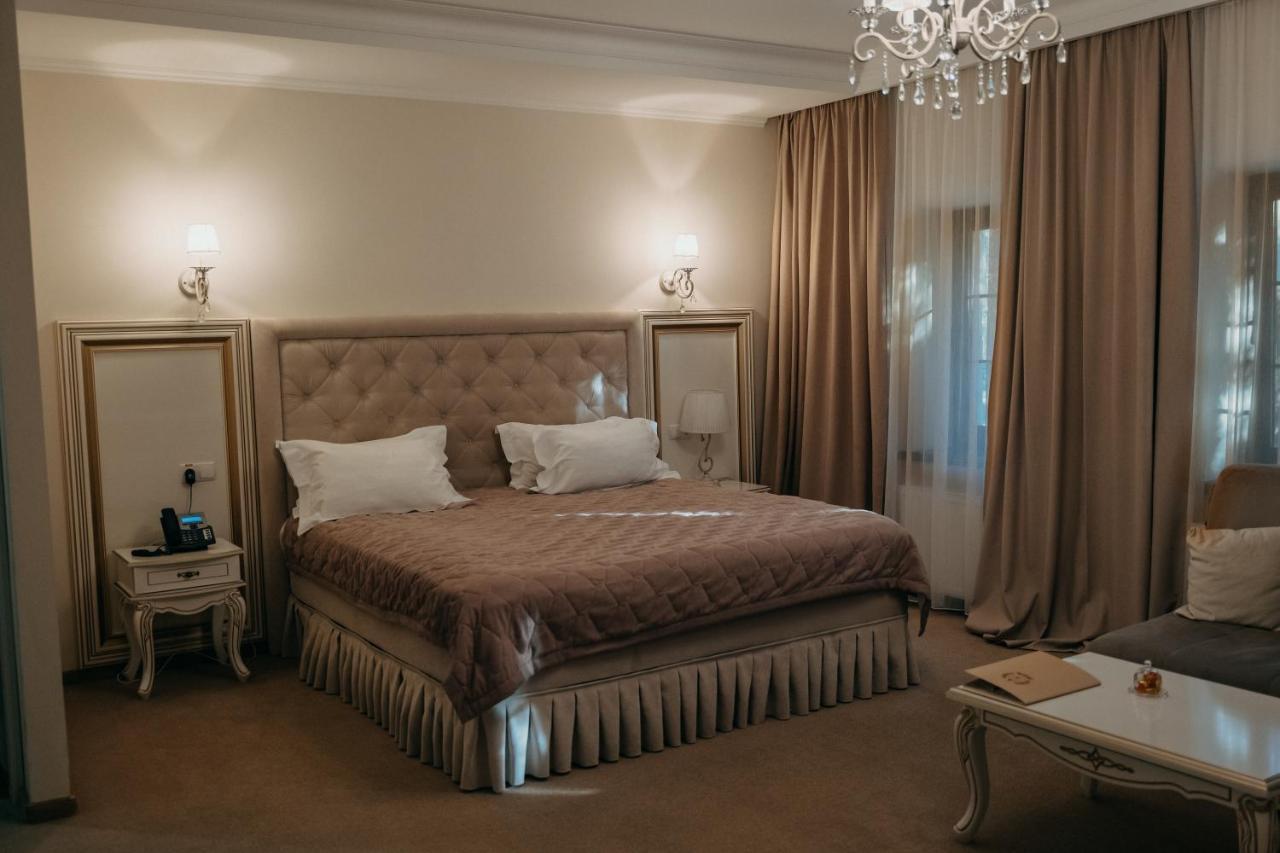 Zastava Uman Hotel Dmytrushky Phòng bức ảnh