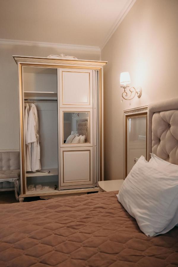 Zastava Uman Hotel Dmytrushky Ngoại thất bức ảnh