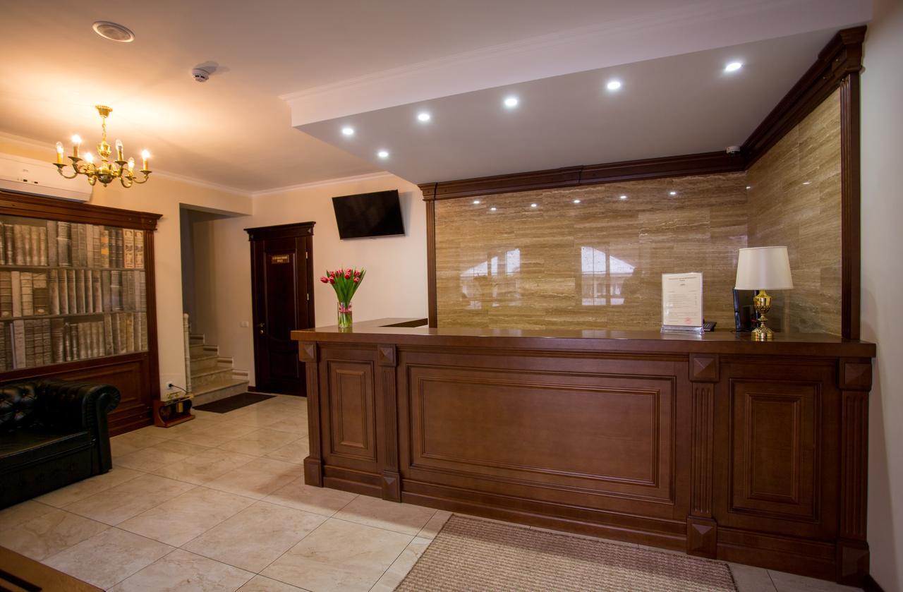 Zastava Uman Hotel Dmytrushky Ngoại thất bức ảnh